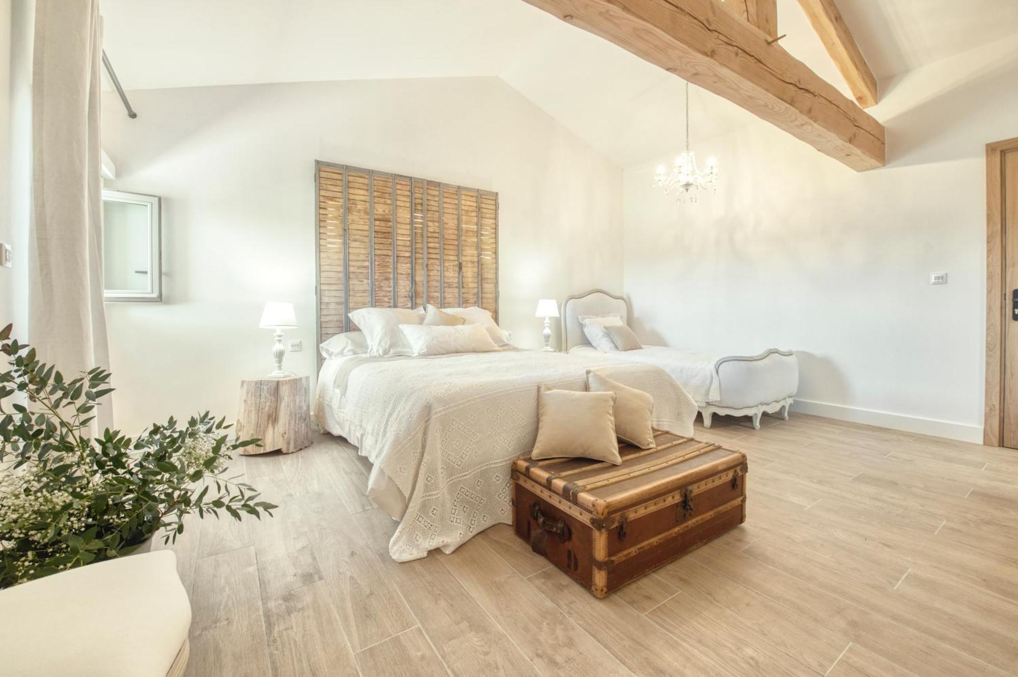 Escons Domaine De Charme Hotel Saint-Sulpice-sur-Leze ภายนอก รูปภาพ